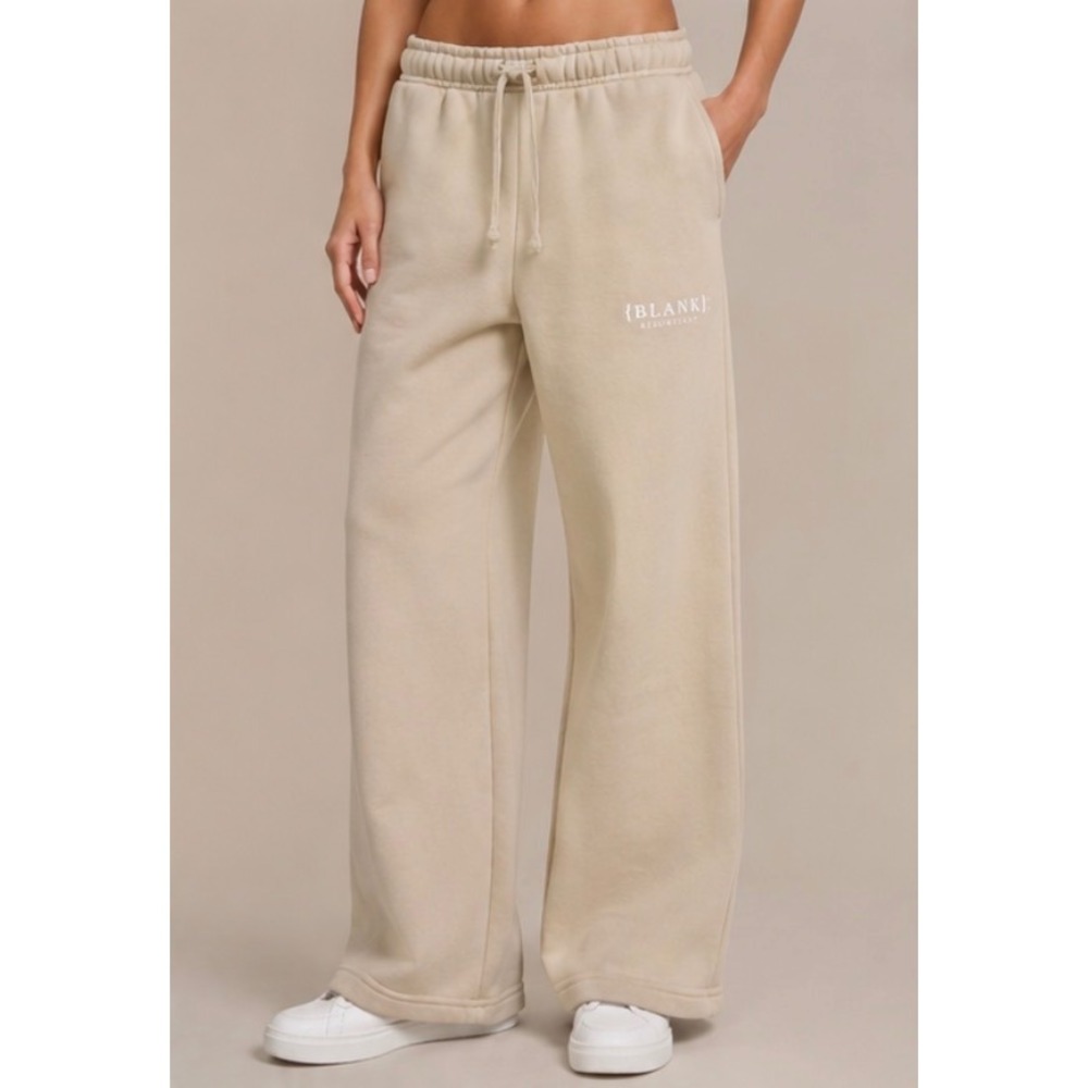 Blank Essentials Beige Wide Leg Sweatpants Sand Fleece Lounge Pants Size M